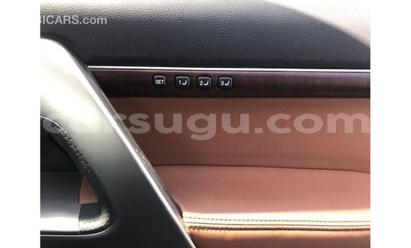 Buy Import Toyota Land Cruiser Other Car in Import - Dubai in Burkina Faso Buy Import Toyota Land Cruiser Other Car in Import - Dubai in Burkina Faso