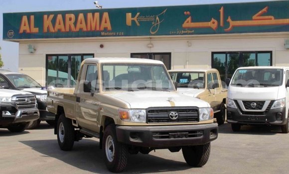 Buy Import Toyota Land Cruiser Beige Car in Import - Dubai in Burkina Faso Buy Import Toyota Land Cruiser Beige Car in Import - Dubai in Burkina Faso