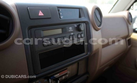 Buy Import Toyota Land Cruiser Beige Car in Import - Dubai in Burkina Faso Buy Import Toyota Land Cruiser Beige Car in Import - Dubai in Burkina Faso