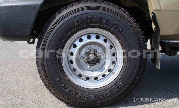 Buy Import Toyota Land Cruiser Beige Car in Import - Dubai in Burkina Faso Buy Import Toyota Land Cruiser Beige Car in Import - Dubai in Burkina Faso