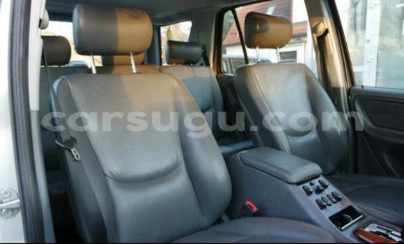 Sayi Sabo Mercedes-Benz ML–Class Blue Mota in Ouagadougou a Burkina Faso Sayi Sabo Mercedes-Benz ML–Class Blue Mota in Ouagadougou a Burkina Faso