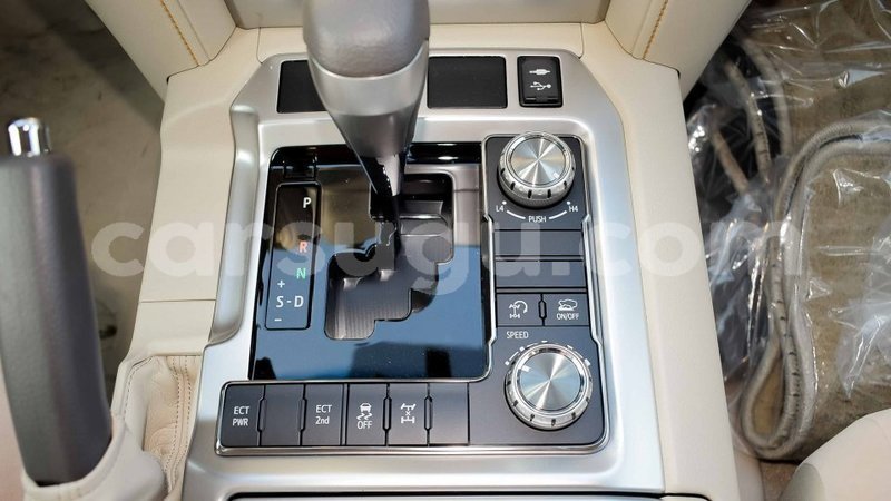 Big with watermark toyota land cruiser burkina faso import dubai 6055