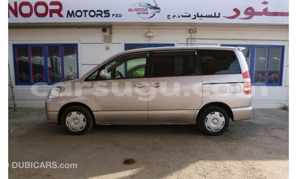 Sayi Imported Toyota Voxy Sauran Mota in Import - Dubai a Burkina Faso Sayi Imported Toyota Voxy Sauran Mota in Import - Dubai a Burkina Faso