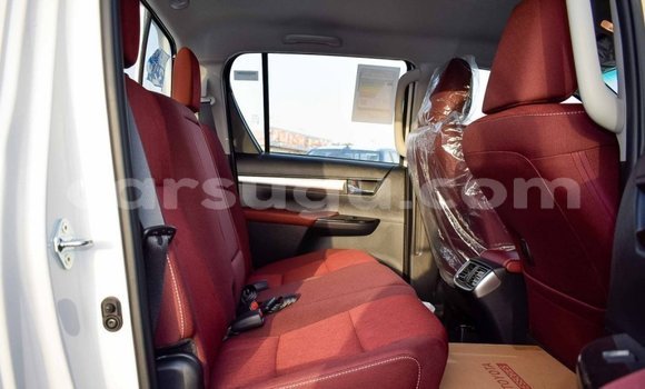 Buy Import Toyota Hilux White Car in Import - Dubai in Burkina Faso Buy Import Toyota Hilux White Car in Import - Dubai in Burkina Faso