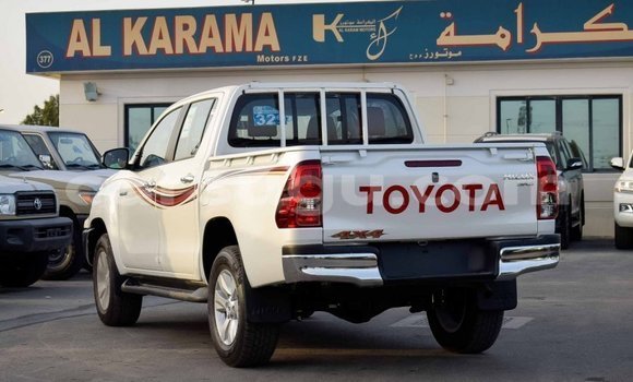 Buy Import Toyota Hilux White Car in Import - Dubai in Burkina Faso Buy Import Toyota Hilux White Car in Import - Dubai in Burkina Faso