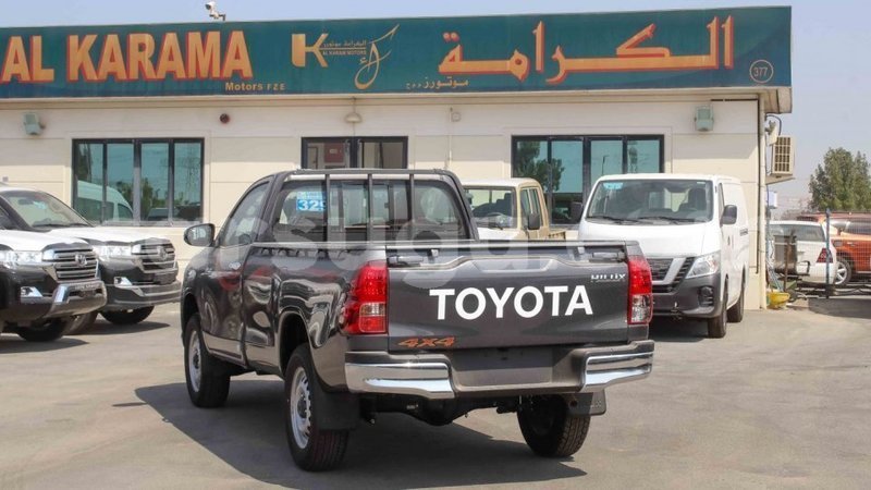 Big with watermark toyota hilux burkina faso import dubai 6065