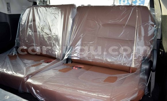 Acheter Import Voiture Toyota Land Cruiser Noir à Import - Dubai, Burkina-Faso Acheter Import Voiture Toyota Land Cruiser Noir à Import - Dubai, Burkina-Faso