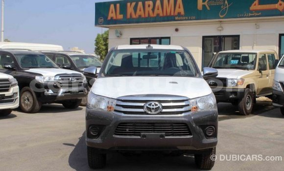 Acheter Import Voiture Toyota Hilux Autre à Import - Dubai, Burkina-Faso Acheter Import Voiture Toyota Hilux Autre à Import - Dubai, Burkina-Faso