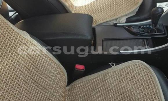 Sayi Sabo Hyundai Sonata Azurfa Mota in Fada N'gourma a Burkina Faso Sayi Sabo Hyundai Sonata Azurfa Mota in Fada N'gourma a Burkina Faso