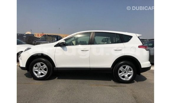 Sayi Imported Toyota HiAce White Babbar mota in Import - Dubai a Burkina Faso Sayi Imported Toyota HiAce White Babbar mota in Import - Dubai a Burkina Faso