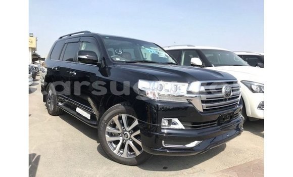 Sayi Imported Toyota Land Cruiser Black Mota in Import - Dubai a Burkina Faso Sayi Imported Toyota Land Cruiser Black Mota in Import - Dubai a Burkina Faso