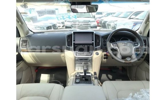 Sayi Imported Toyota Land Cruiser Black Mota in Import - Dubai a Burkina Faso Sayi Imported Toyota Land Cruiser Black Mota in Import - Dubai a Burkina Faso