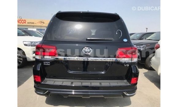 Sayi Imported Toyota Land Cruiser Black Mota in Import - Dubai a Burkina Faso Sayi Imported Toyota Land Cruiser Black Mota in Import - Dubai a Burkina Faso