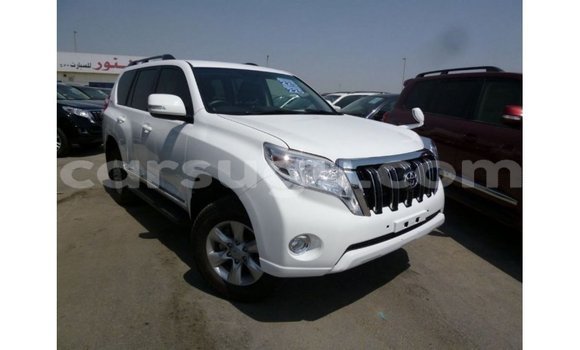 Sayi Imported Toyota Prado White Mota in Import - Dubai a Burkina Faso Sayi Imported Toyota Prado White Mota in Import - Dubai a Burkina Faso