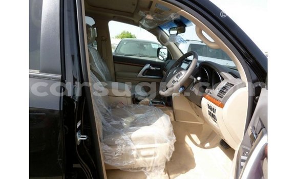 Sayi Imported Toyota Land Cruiser Black Mota in Import - Dubai a Burkina Faso Sayi Imported Toyota Land Cruiser Black Mota in Import - Dubai a Burkina Faso