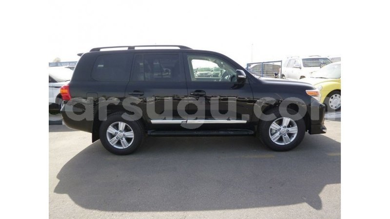 Big with watermark toyota land cruiser burkina faso import dubai 6098