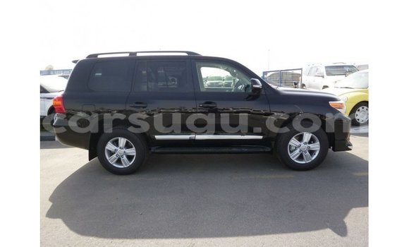 Sayi Imported Toyota Land Cruiser Black Mota in Import - Dubai a Burkina Faso Sayi Imported Toyota Land Cruiser Black Mota in Import - Dubai a Burkina Faso