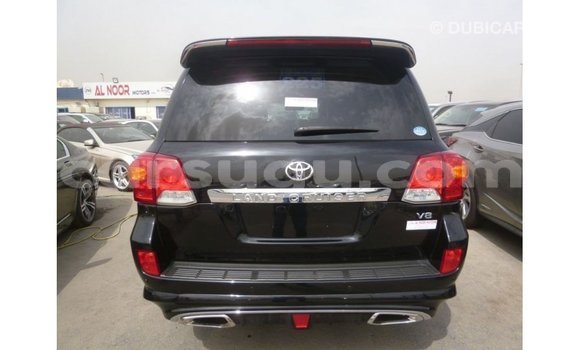 Sayi Imported Toyota Land Cruiser Black Mota in Import - Dubai a Burkina Faso Sayi Imported Toyota Land Cruiser Black Mota in Import - Dubai a Burkina Faso