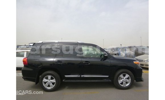 Sayi Imported Toyota Land Cruiser Black Mota in Import - Dubai a Burkina Faso Sayi Imported Toyota Land Cruiser Black Mota in Import - Dubai a Burkina Faso