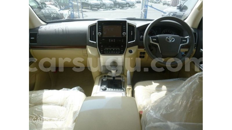 Big with watermark toyota land cruiser burkina faso import dubai 6101