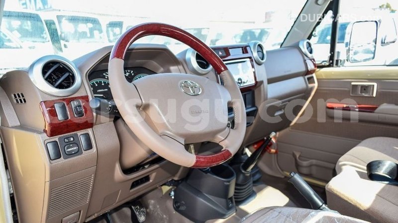 Big with watermark toyota land cruiser burkina faso import dubai 6105
