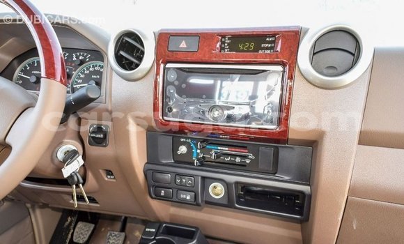 Buy Import Toyota Land Cruiser Beige Car in Import - Dubai in Burkina Faso Buy Import Toyota Land Cruiser Beige Car in Import - Dubai in Burkina Faso