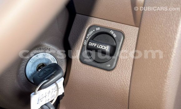Buy Import Toyota Land Cruiser Beige Car in Import - Dubai in Burkina Faso Buy Import Toyota Land Cruiser Beige Car in Import - Dubai in Burkina Faso