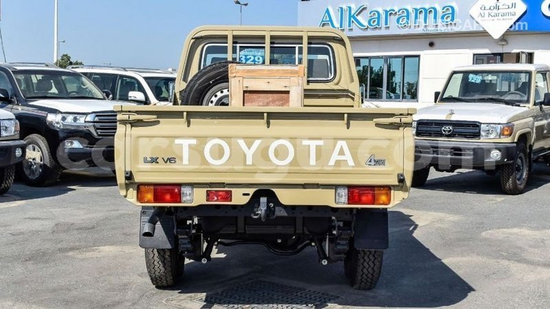 Big with watermark toyota land cruiser burkina faso import dubai 6105