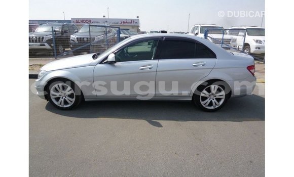 Acheter Import Voiture Mercedes-Benz 200 Autre à Import - Dubai, Burkina-Faso Acheter Import Voiture Mercedes-Benz 200 Autre à Import - Dubai, Burkina-Faso