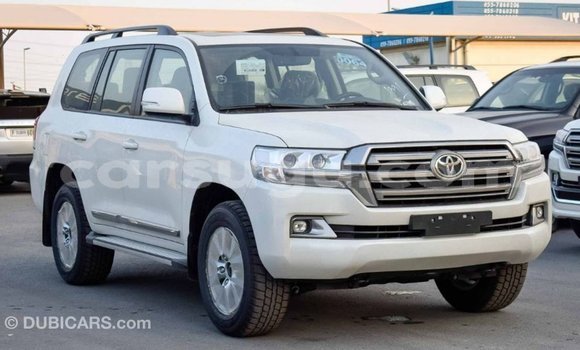 Buy Import Toyota Land Cruiser White Car in Import - Dubai in Burkina Faso Buy Import Toyota Land Cruiser White Car in Import - Dubai in Burkina Faso