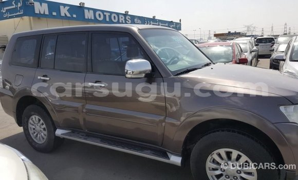 Sayi Imported Mitsubishi Pajero Brown Mota in Import - Dubai a Burkina Faso Sayi Imported Mitsubishi Pajero Brown Mota in Import - Dubai a Burkina Faso
