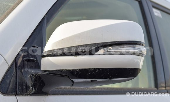 Acheter Import Voiture Lexus LX Blanc à Import - Dubai, Burkina-Faso Acheter Import Voiture Lexus LX Blanc à Import - Dubai, Burkina-Faso