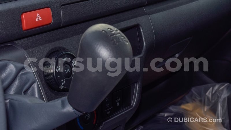 Big with watermark toyota hiace burkina faso import dubai 6130