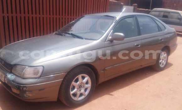 Acheter Occasion Voiture Toyota Carina Gris à Ouagadougou, Burkina-Faso Acheter Occasion Voiture Toyota Carina Gris à Ouagadougou, Burkina-Faso