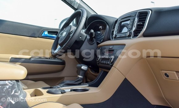 Sayi Imported Kia Sportage White Mota in Import - Dubai a Burkina Faso Sayi Imported Kia Sportage White Mota in Import - Dubai a Burkina Faso