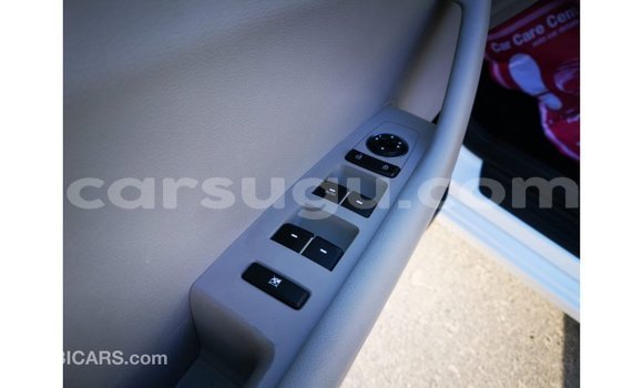 Sayi Imported Hyundai Sonata White Mota in Import - Dubai a Burkina Faso Sayi Imported Hyundai Sonata White Mota in Import - Dubai a Burkina Faso