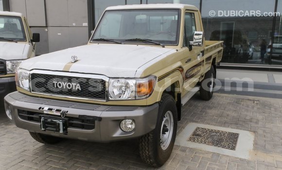 Sayi Imported Toyota Land Cruiser M Mota in Import - Dubai a Burkina Faso Sayi Imported Toyota Land Cruiser M Mota in Import - Dubai a Burkina Faso