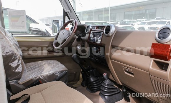 Sayi Imported Toyota Land Cruiser M Mota in Import - Dubai a Burkina Faso Sayi Imported Toyota Land Cruiser M Mota in Import - Dubai a Burkina Faso