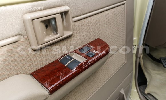 Acheter Import Voiture Toyota Land Cruiser Beige à Import - Dubai, Burkina-Faso Acheter Import Voiture Toyota Land Cruiser Beige à Import - Dubai, Burkina-Faso