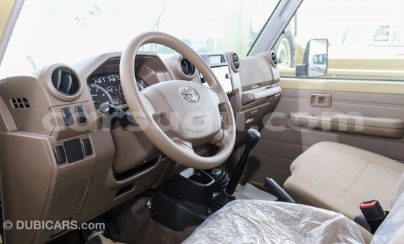 Sayi Imported Toyota Land Cruiser M Mota in Import - Dubai a Burkina Faso Sayi Imported Toyota Land Cruiser M Mota in Import - Dubai a Burkina Faso