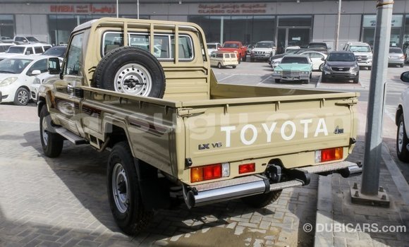 Sayi Imported Toyota Land Cruiser M Mota in Import - Dubai a Burkina Faso Sayi Imported Toyota Land Cruiser M Mota in Import - Dubai a Burkina Faso