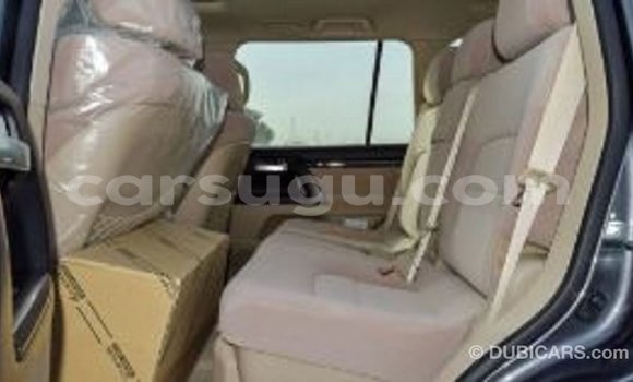 Sayi Imported Toyota Land Cruiser Sauran Mota in Import - Dubai a Burkina Faso Sayi Imported Toyota Land Cruiser Sauran Mota in Import - Dubai a Burkina Faso