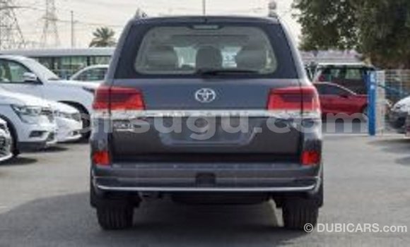 Sayi Imported Toyota Land Cruiser Sauran Mota in Import - Dubai a Burkina Faso Sayi Imported Toyota Land Cruiser Sauran Mota in Import - Dubai a Burkina Faso