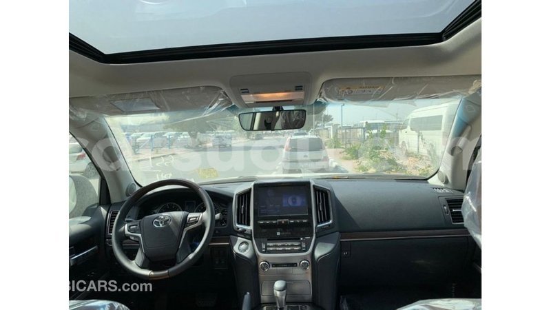 Big with watermark toyota land cruiser burkina faso import dubai 6159