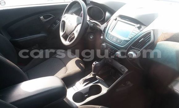 Buy New Hyundai Tucson Silver Car in Ouagadougou in Burkina Faso Buy New Hyundai Tucson Silver Car in Ouagadougou in Burkina Faso