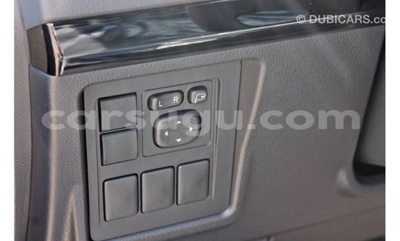 Sayi Imported Toyota Hilux Black Mota in Import - Dubai a Burkina Faso Sayi Imported Toyota Hilux Black Mota in Import - Dubai a Burkina Faso