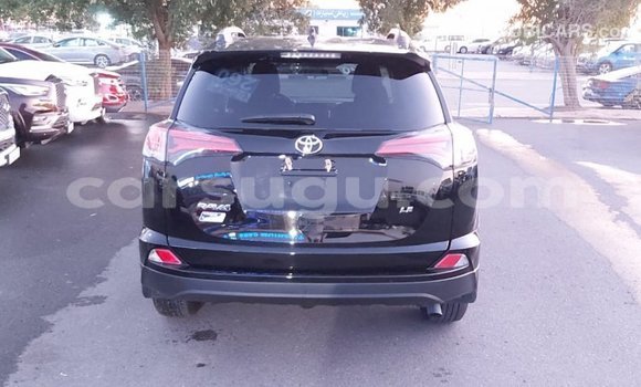 Acheter Import Utilitaire Toyota HiAce Noir à Import - Dubai, Burkina-Faso Acheter Import Utilitaire Toyota HiAce Noir à Import - Dubai, Burkina-Faso