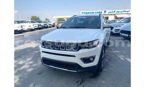 Sayi Imported Jeep Compass White Mota in Import - Dubai a Burkina Faso