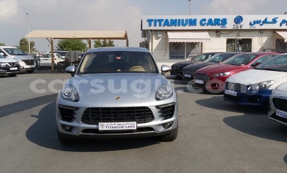 Sayi Imported Porsche Macan Sauran Mota in Import - Dubai a Burkina Faso