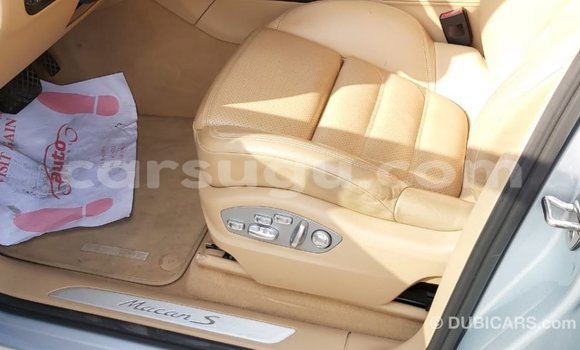 Acheter Import Voiture Porsche Macan Autre à Import - Dubai, Burkina-Faso Acheter Import Voiture Porsche Macan Autre à Import - Dubai, Burkina-Faso
